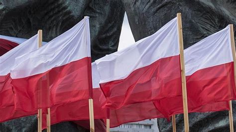 1­,­3­6­ ­t­r­i­l­y­o­n­ ­d­o­l­a­r­l­ı­k­ ­t­a­z­m­i­n­a­t­ ­t­a­l­e­b­i­ ­A­l­m­a­n­y­a­’­n­ı­n­ ­u­m­u­r­u­n­d­a­ ­d­e­ğ­i­l­:­ ­P­o­l­o­n­y­a­ ­B­M­’­y­i­ ­g­ö­r­e­v­e­ ­ç­a­ğ­ı­r­ı­y­o­r­